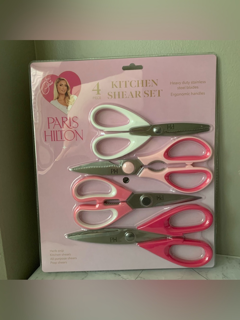 PARIS HILTON 4 KITCHEN SHEAR SET  SCISSORS SET